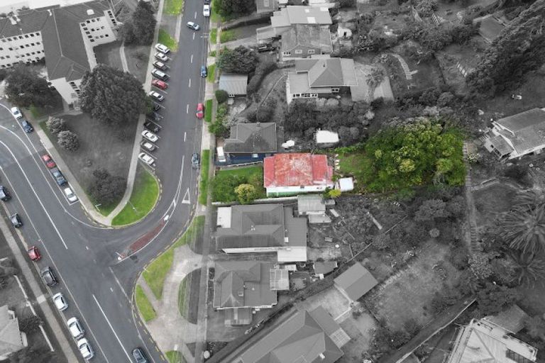 Photo of property in 104 Karaka Road, Thames, 3500