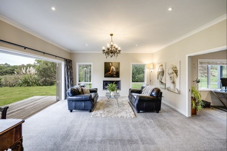 Photo of property in 254 Blackbarn Road, Havelock North, 4294