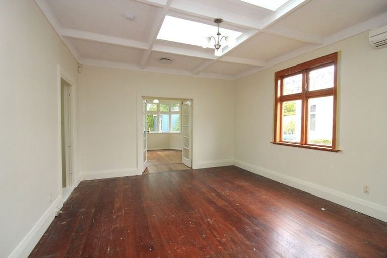 Photo of property in 34 Birdwood Road, Waterloo, Lower Hutt, 5011