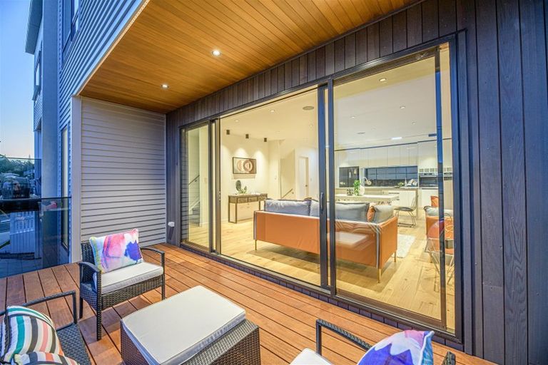 Photo of property in 74d Bentley Avenue, Glenfield, Auckland, 0629