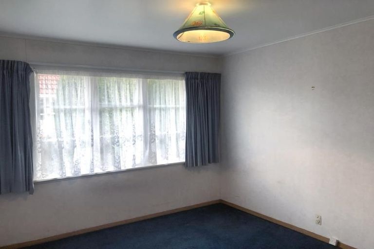 Photo of property in 82 Fraser Crescent, Elderslea, Upper Hutt, 5018