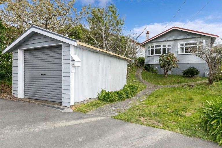 Photo of property in 10 Fraser Avenue, Johnsonville, Wellington, 6037