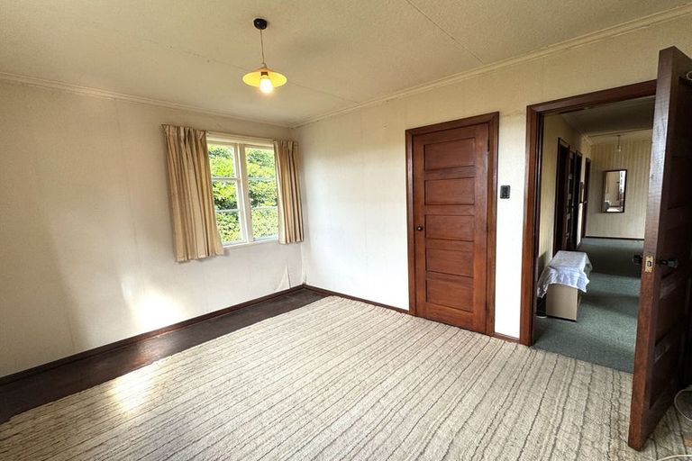 Photo of property in 94 Clyde Street, Balclutha, 9230
