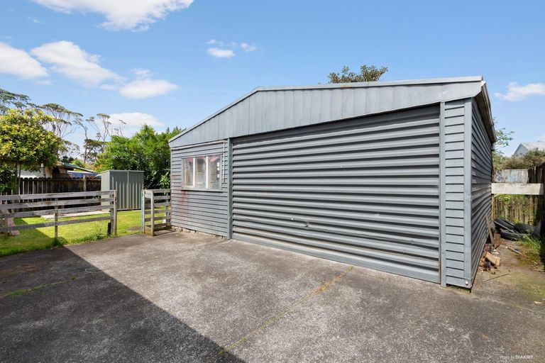 Photo of property in 13 Poutini Place, Manurewa, Auckland, 2102