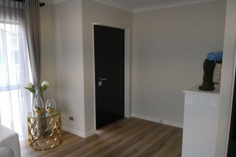 Photo of property in 2 Lavey Road, Flat Bush, Auckland, 2019