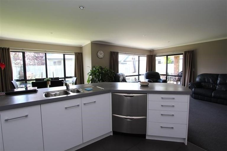 Photo of property in 5 Winslow Court, Huntington, Hamilton, 3210