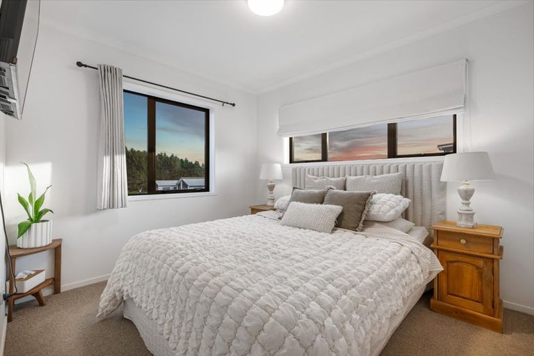 Photo of property in 41 Kauri Amber Road, Westgate, Auckland, 0614