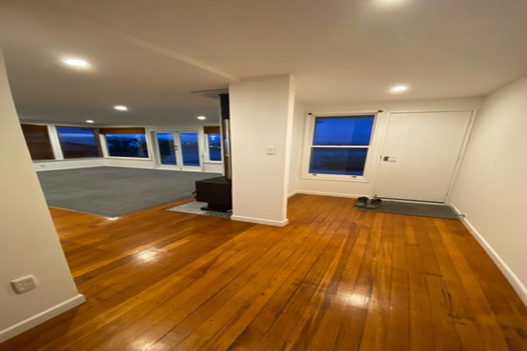 Photo of property in 25 Te Awakura Terrace, Mount Pleasant, Christchurch, 8081