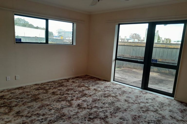 Photo of property in 32 Beresford Street, Takaro, Palmerston North, 4410