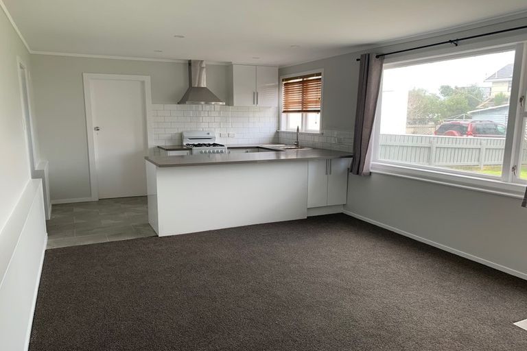 Photo of property in 29 Trent Street, Island Bay, Wellington, 6023