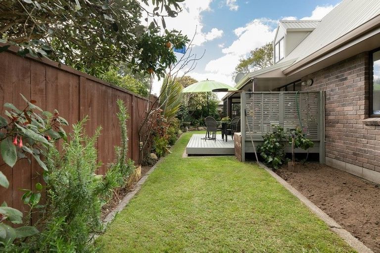 Photo of property in 116 Darraghs Road, Brookfield, Tauranga, 3110