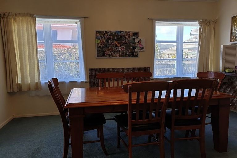 Photo of property in 2/23 Mabey Road, Avalon, Lower Hutt, 5011