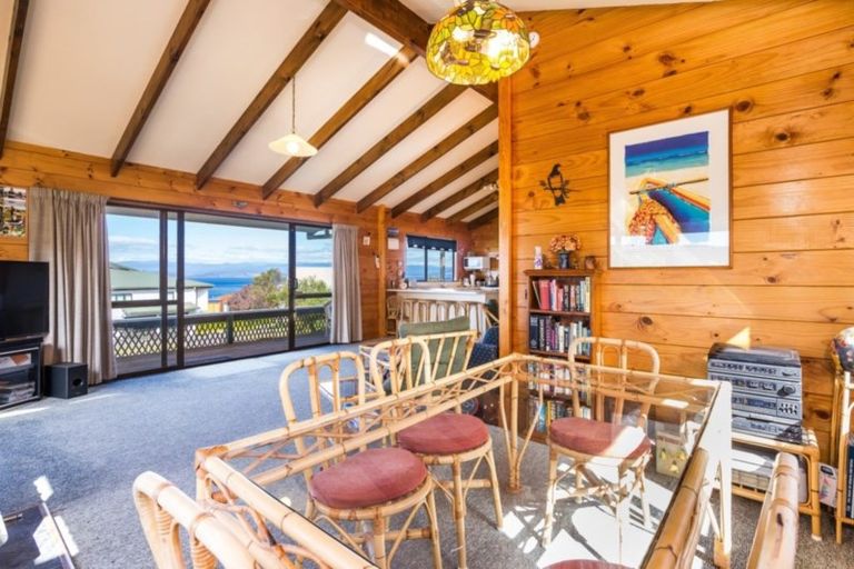 Photo of property in 16 Hinekapi Terrace, Kuratau, Turangi, 3381