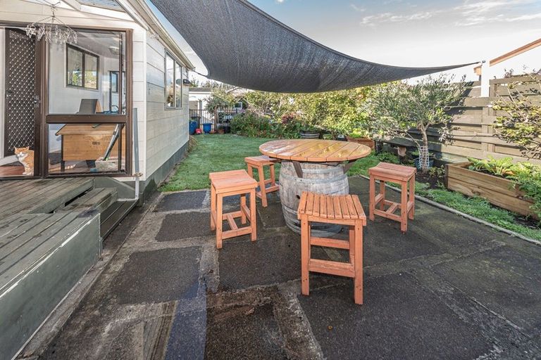 Photo of property in 39 Karamu Street, Tawhero, Whanganui, 4501