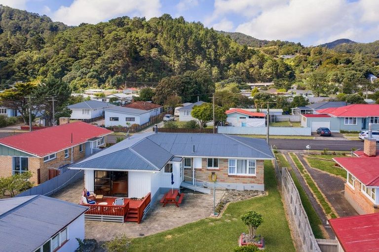 Photo of property in 205 Moanataiari Street, Thames, 3500