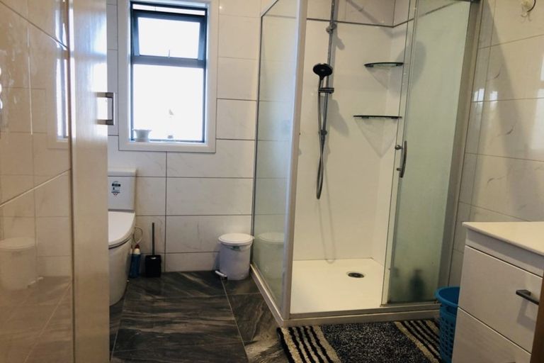 Photo of property in 44 Bleakhouse Road, Howick, Auckland, 2014