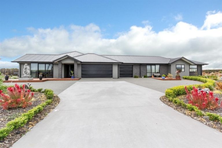 Photo of property in 219 Waitara Road, Brixton, Waitara, 4382