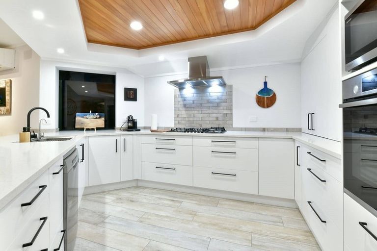 Photo of property in 25 Swann Beach Road, Stanmore Bay, Whangaparaoa, 0932