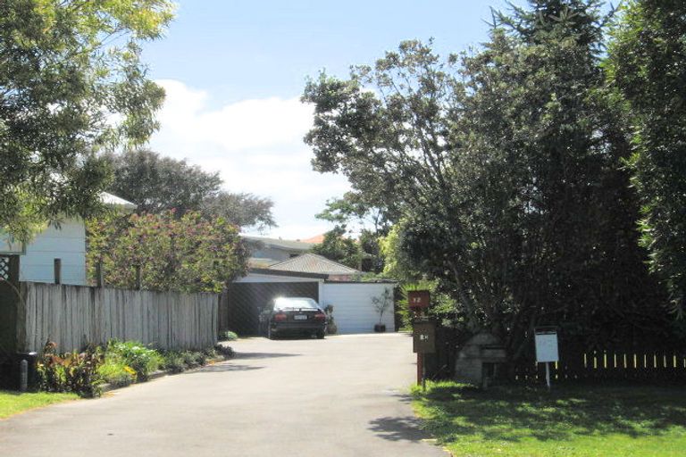 Photo of property in 10a Hayley Grove, Papamoa Beach, Papamoa, 3118