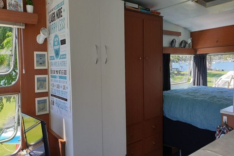 Photo of property in 2 Duck Creek Road, Stillwater, Silverdale, 0993