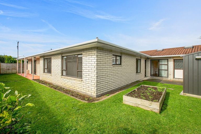 Photo of property in 50 Barrett Road, Whalers Gate, New Plymouth, 4310
