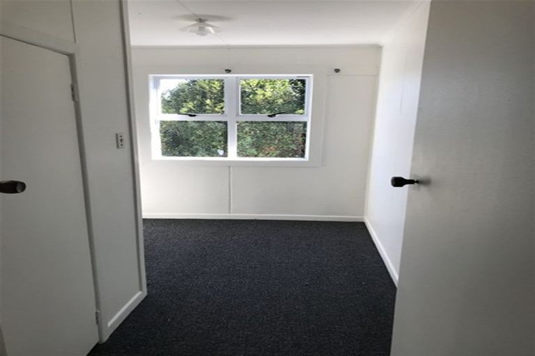 Photo of property in 59 Pah Road, Cockle Bay, Auckland, 2014