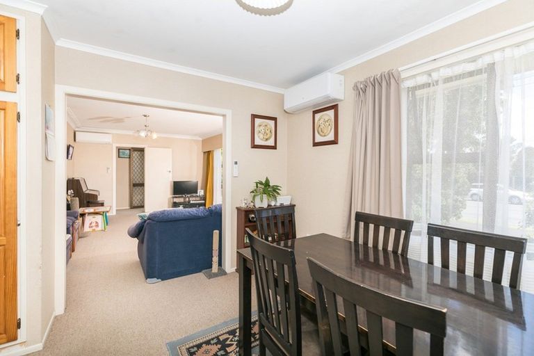 Photo of property in 56 Braid Road, St Andrews, Hamilton, 3200