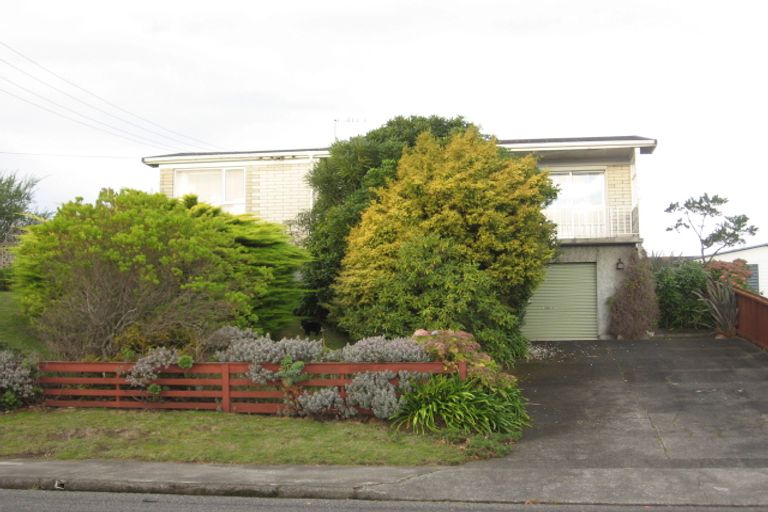 Photo of property in 74 Alexander Road, Raumati Beach, Paraparaumu, 5032