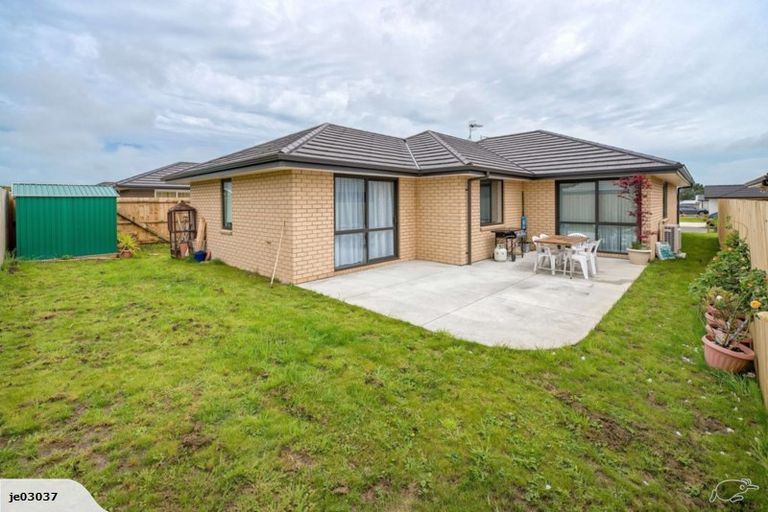 Photo of property in 8 Matawai Puna Drive, Pukekohe, 2120