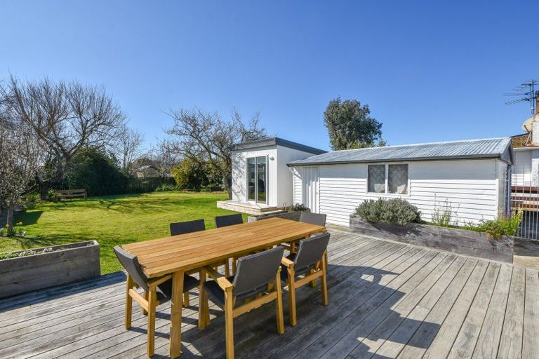 Photo of property in 28 Frederick Street, Carterton, 5713