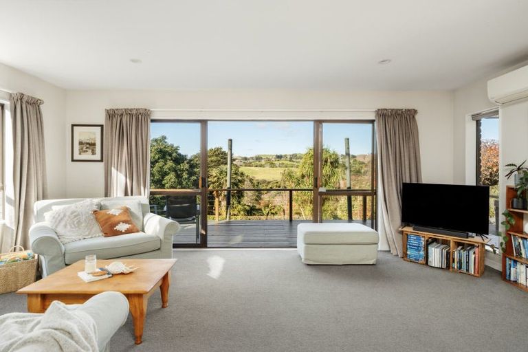 Photo of property in 8 Lochinvar Place, Hairini, Tauranga, 3112