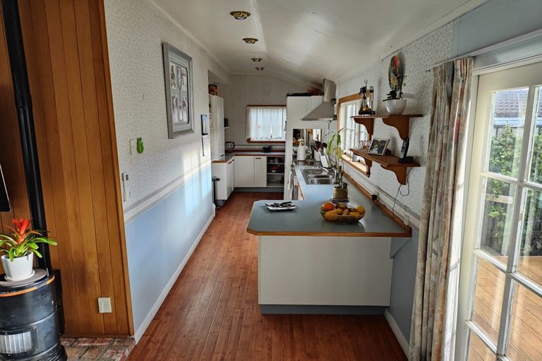 Photo of property in 53 William Street, Petone, Lower Hutt, 5012