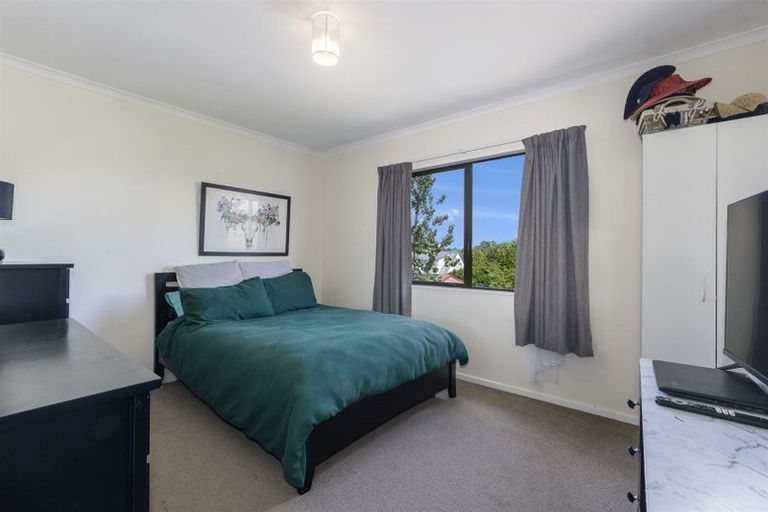 Photo of property in 24a Te Arawa Place, Welcome Bay, Tauranga, 3112