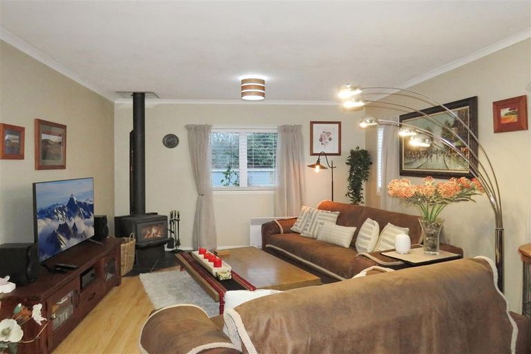 Photo of property in 11 Edmund Road, Mangakakahi, Rotorua, 3015