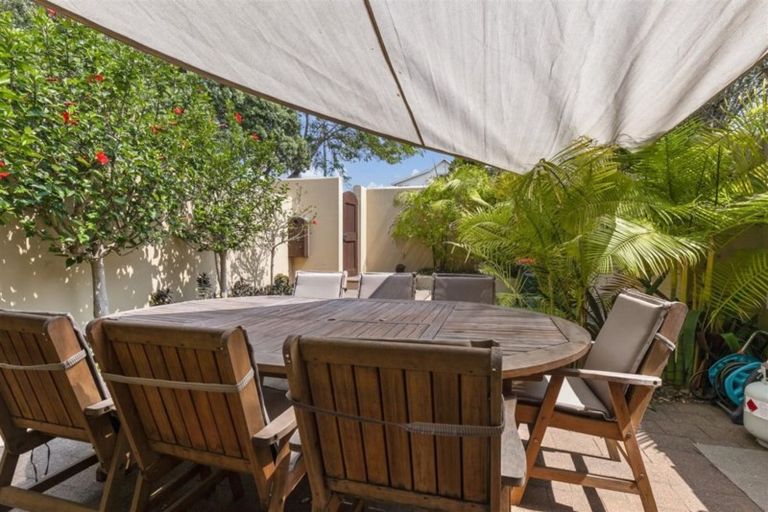 Photo of property in 3/22 Killarney Street, Takapuna, Auckland, 0622