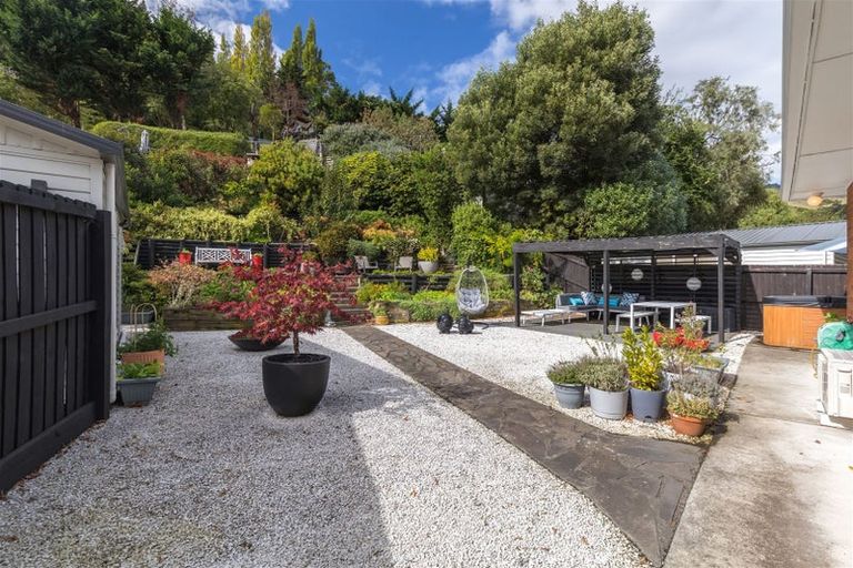 Photo of property in 105 Bowenvale Avenue, Cashmere, Christchurch, 8022