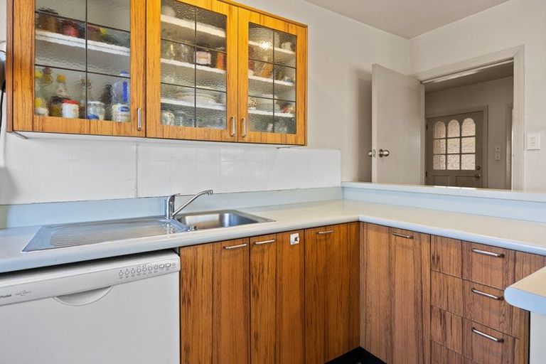 Photo of property in 1/39 Harris Crescent, Papanui, Christchurch, 8053