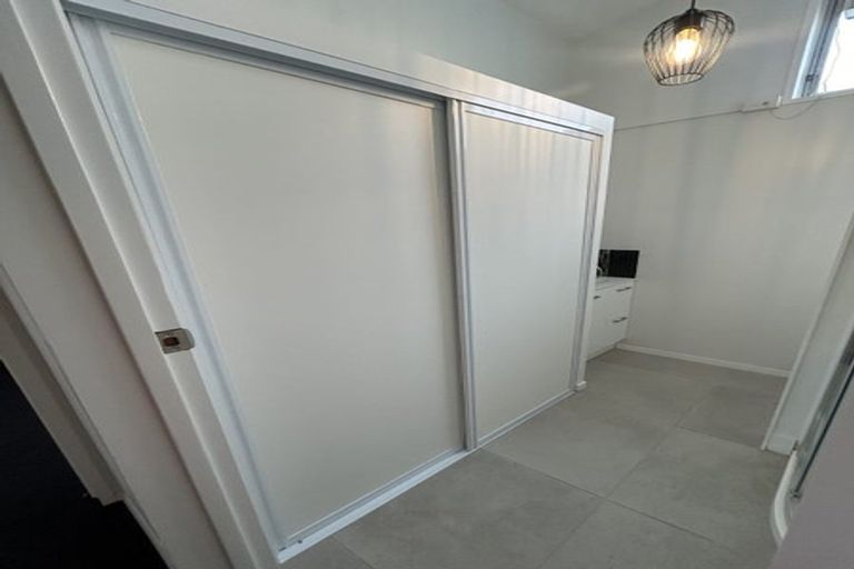 Photo of property in 2/422 Armagh Street, Linwood, Christchurch, 8011