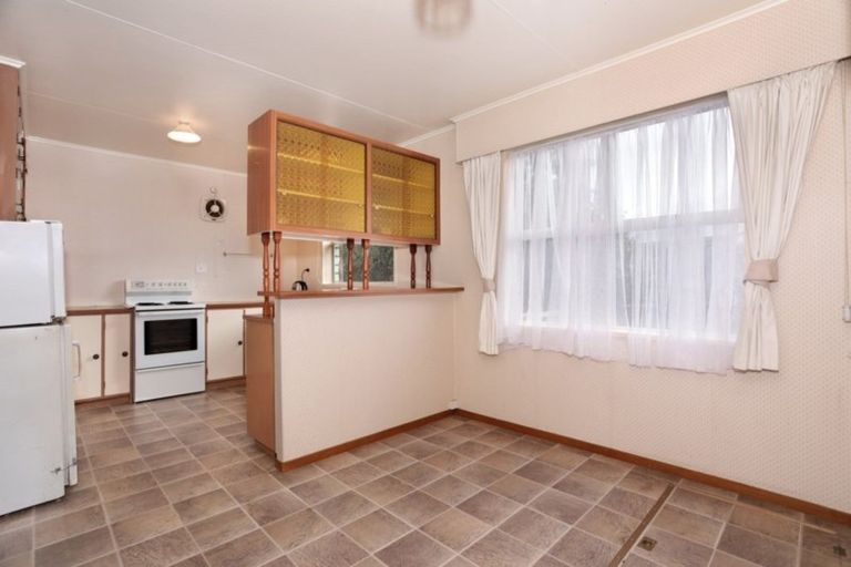 Photo of property in 22 Dewe Avenue, Feilding, 4702