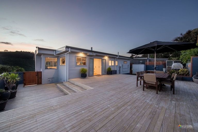 Photo of property in 60 Korokoro Road, Korokoro, Lower Hutt, 5012