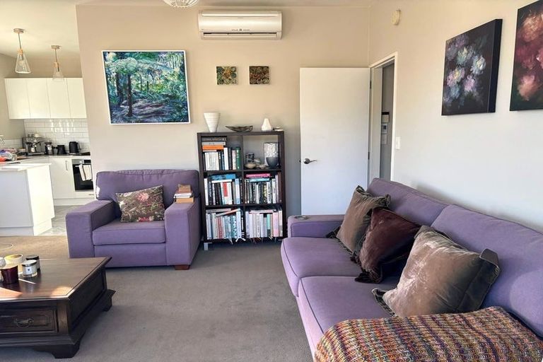 Photo of property in 2a Dawson Street, Berhampore, Wellington, 6023