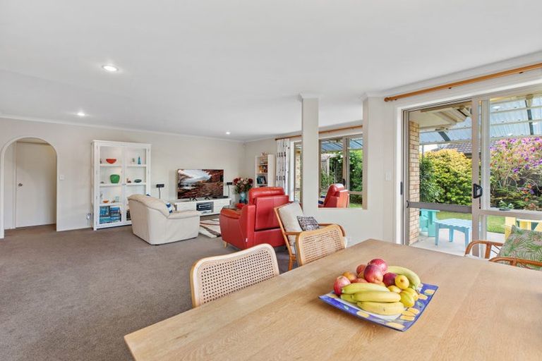 Photo of property in 27 Marshwood Place, Papamoa Beach, Papamoa, 3118