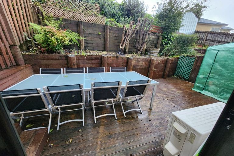 Photo of property in 28 Langana Avenue, Browns Bay, Auckland, 0630