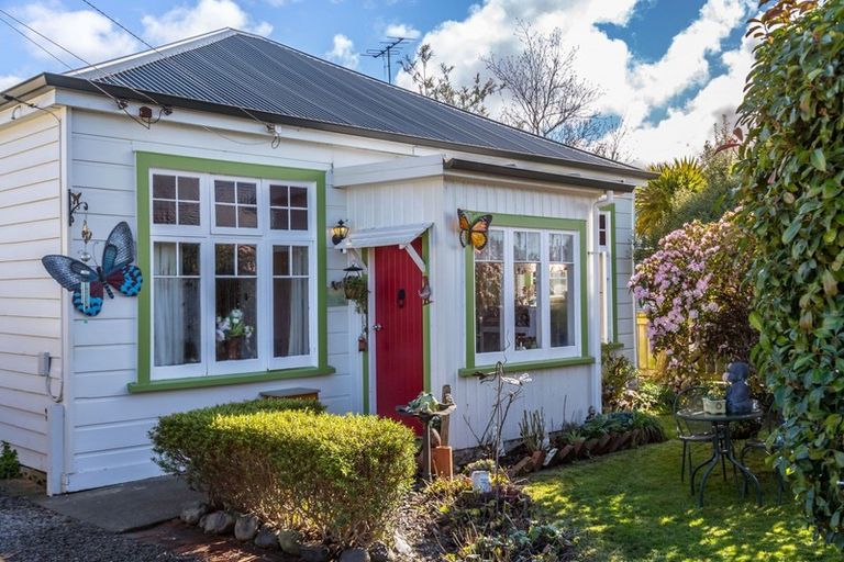 Photo of property in 125 Perry Street, Masterton, 5810