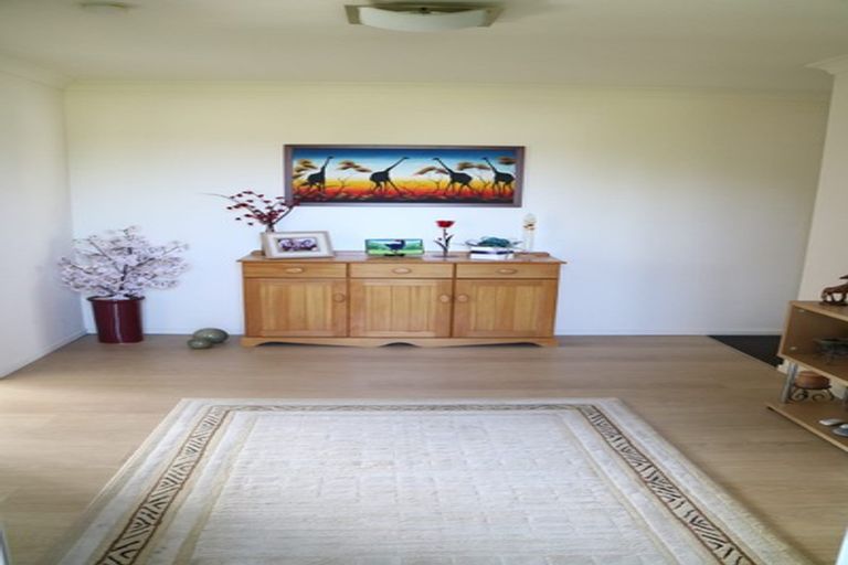 Photo of property in 14 Tutaipatu Avenue, Pegasus, 7612