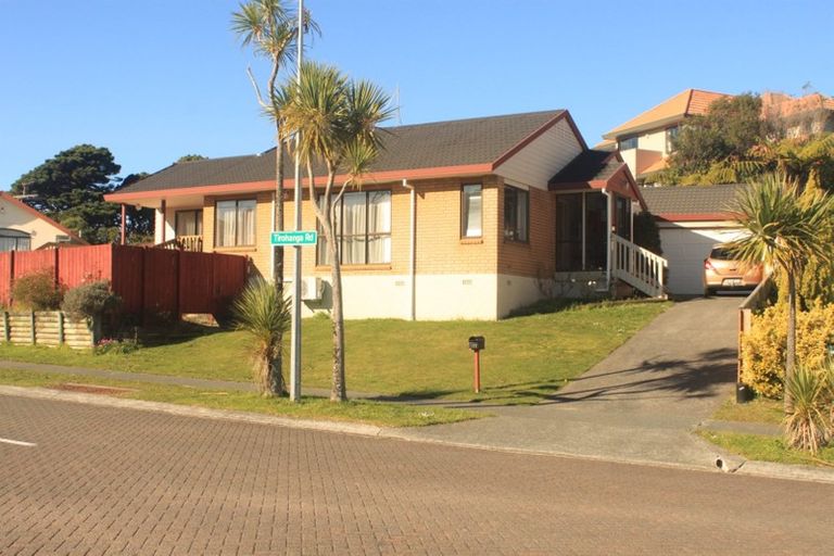 Photo of property in 177 Tirohanga Road, Tirohanga, Lower Hutt, 5010