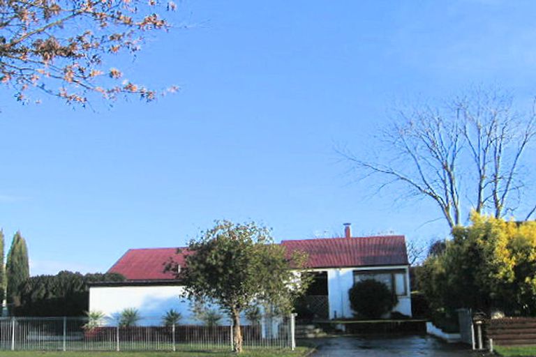 Photo of property in 207 Flaxmere Avenue, Flaxmere, Hastings, 4120