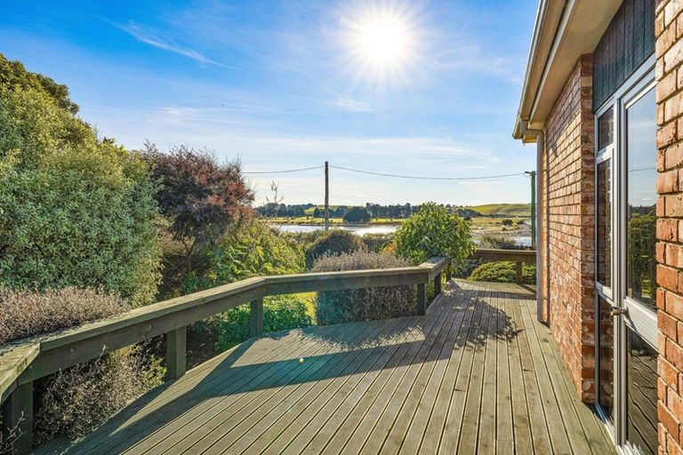 Photo of property in 17 Harbour Terrace, Kakanui, Oamaru, 9495