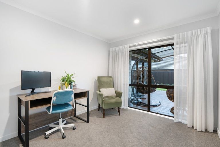 Photo of property in 16 Mccarthy Court, East Taieri, Mosgiel, 9024