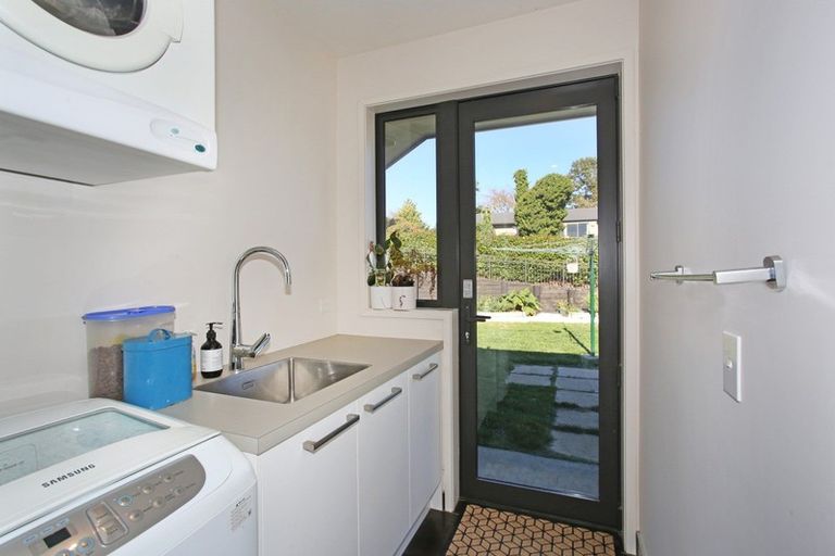 Photo of property in 11 Bernora Crescent, Bombay, 2675